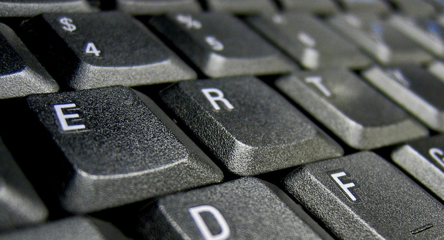 close up image of a computer keyboard