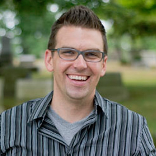 A headshot of Timothy Verstynen